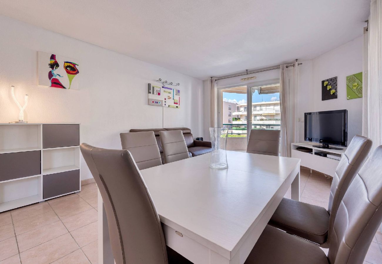Apartment in Villeneuve-Loubet - LEN SUNSET Regent Park