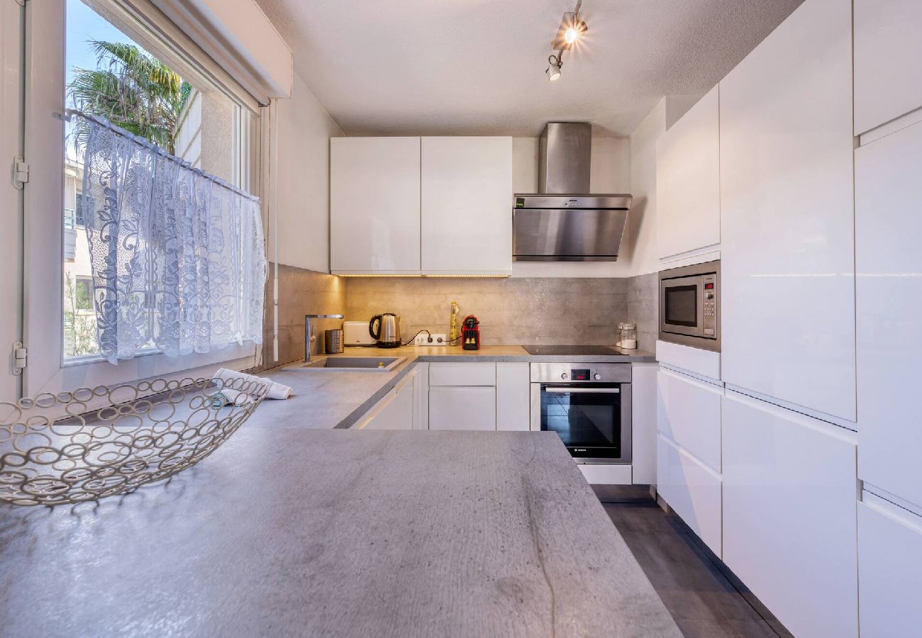 Apartment in Villeneuve-Loubet - LEN SUNSET Regent Park