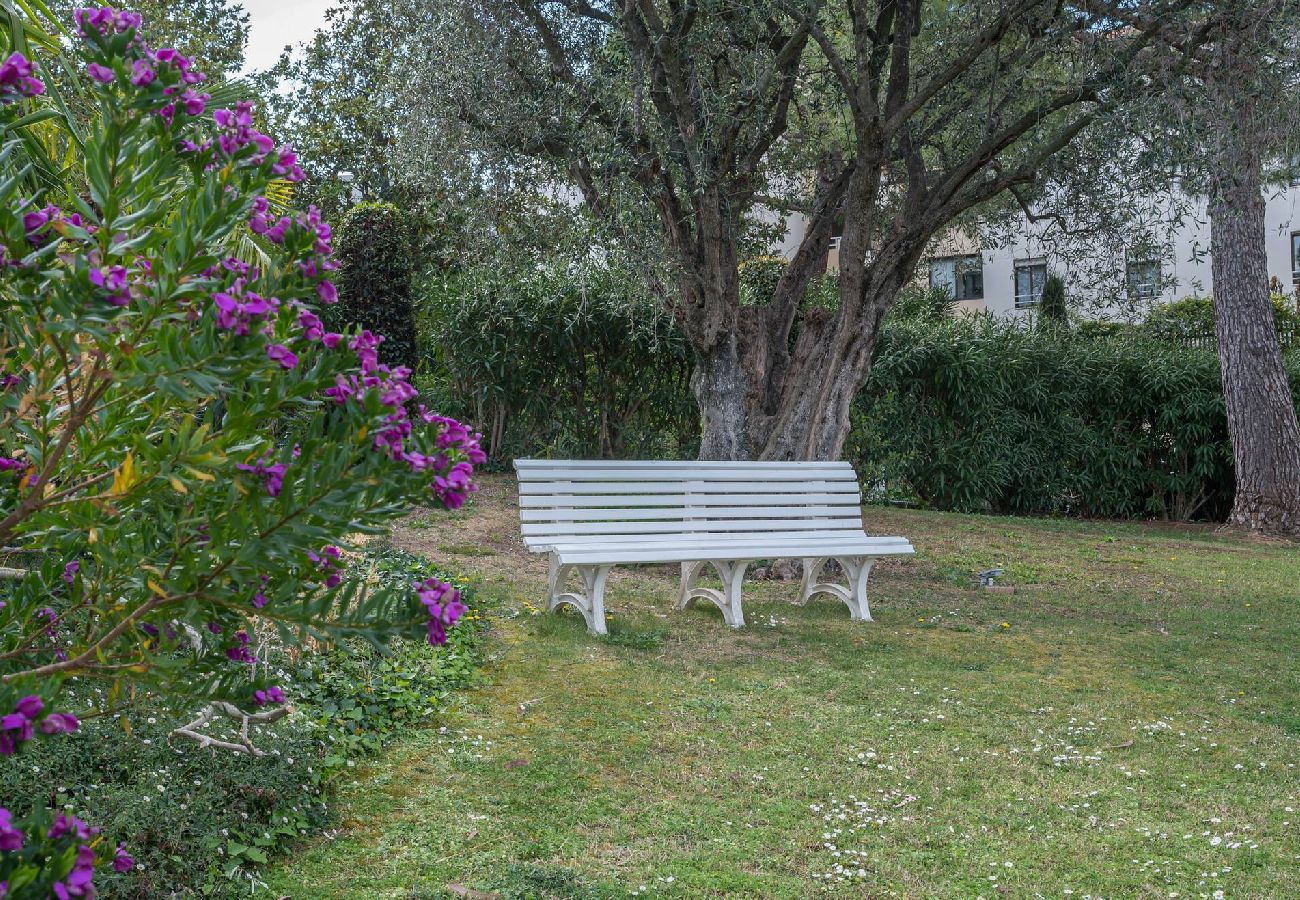Apartment in Antibes - PAN SUNSET LE PARC