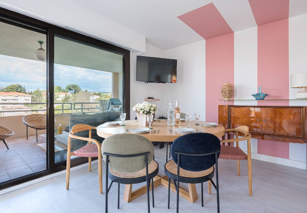 Apartment in Antibes - PAN SUNSET LE PARC
