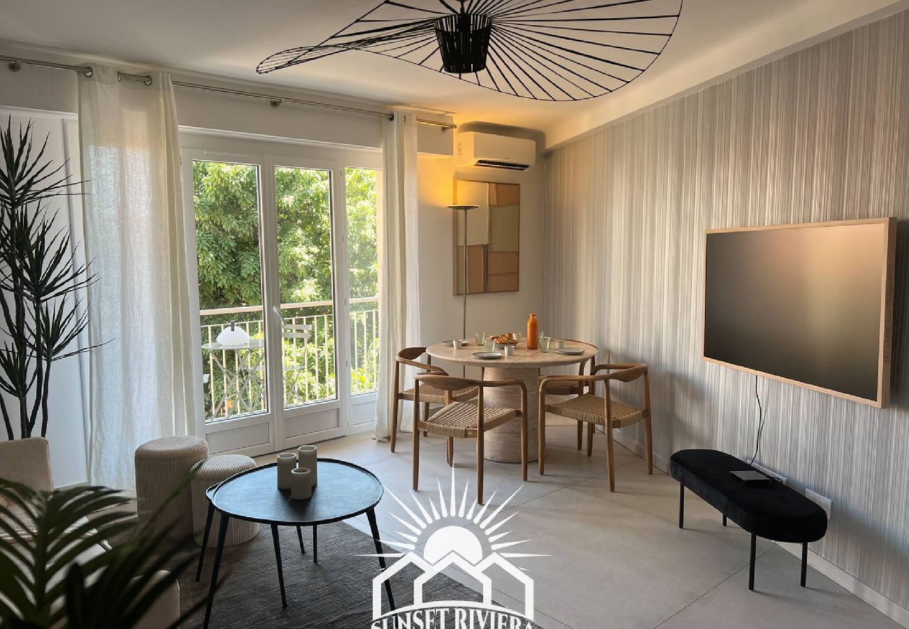 Apartment in Antibes - MAR SUNSET LE ROSSINI