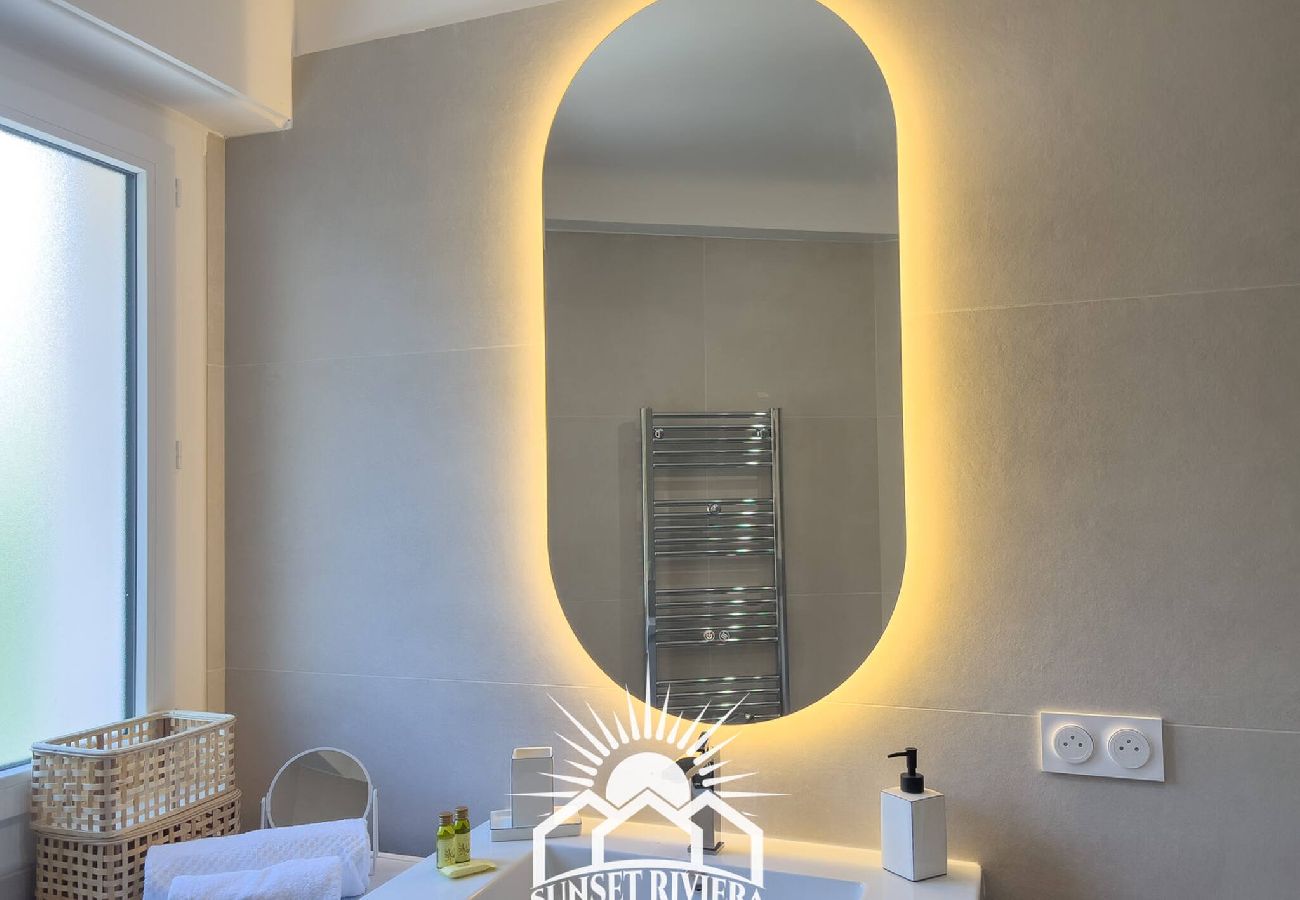 Apartment in Antibes - MAR SUNSET LE ROSSINI