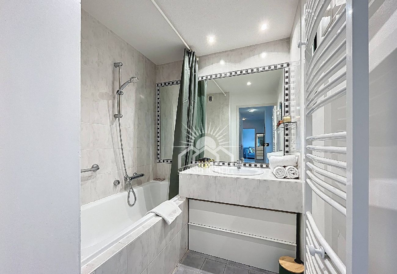 Apartment in Mougins - VAL SUNSET LA TERRE MARINE