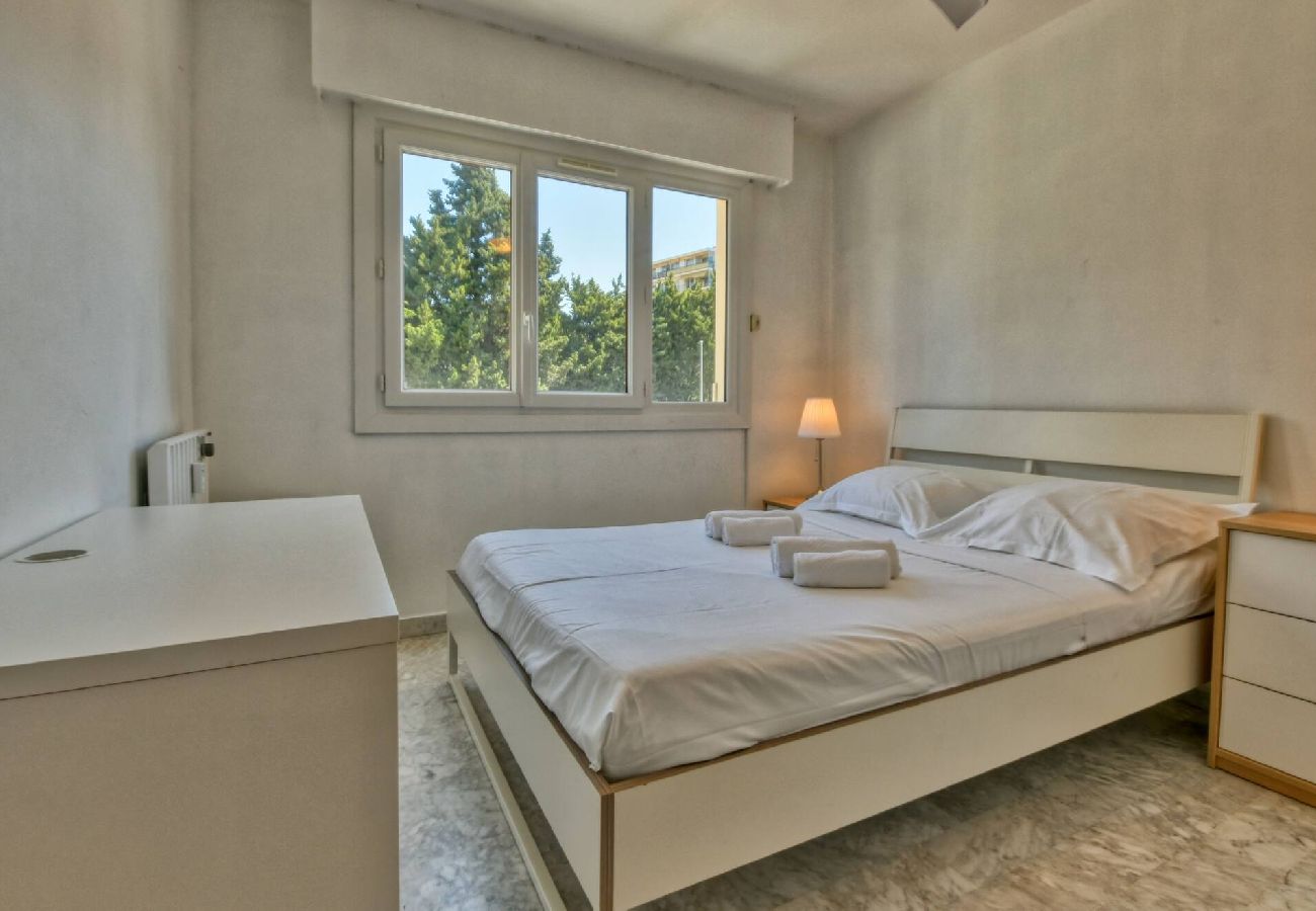 Apartment in Antibes - DUC SUNSET LA ROSERAIE