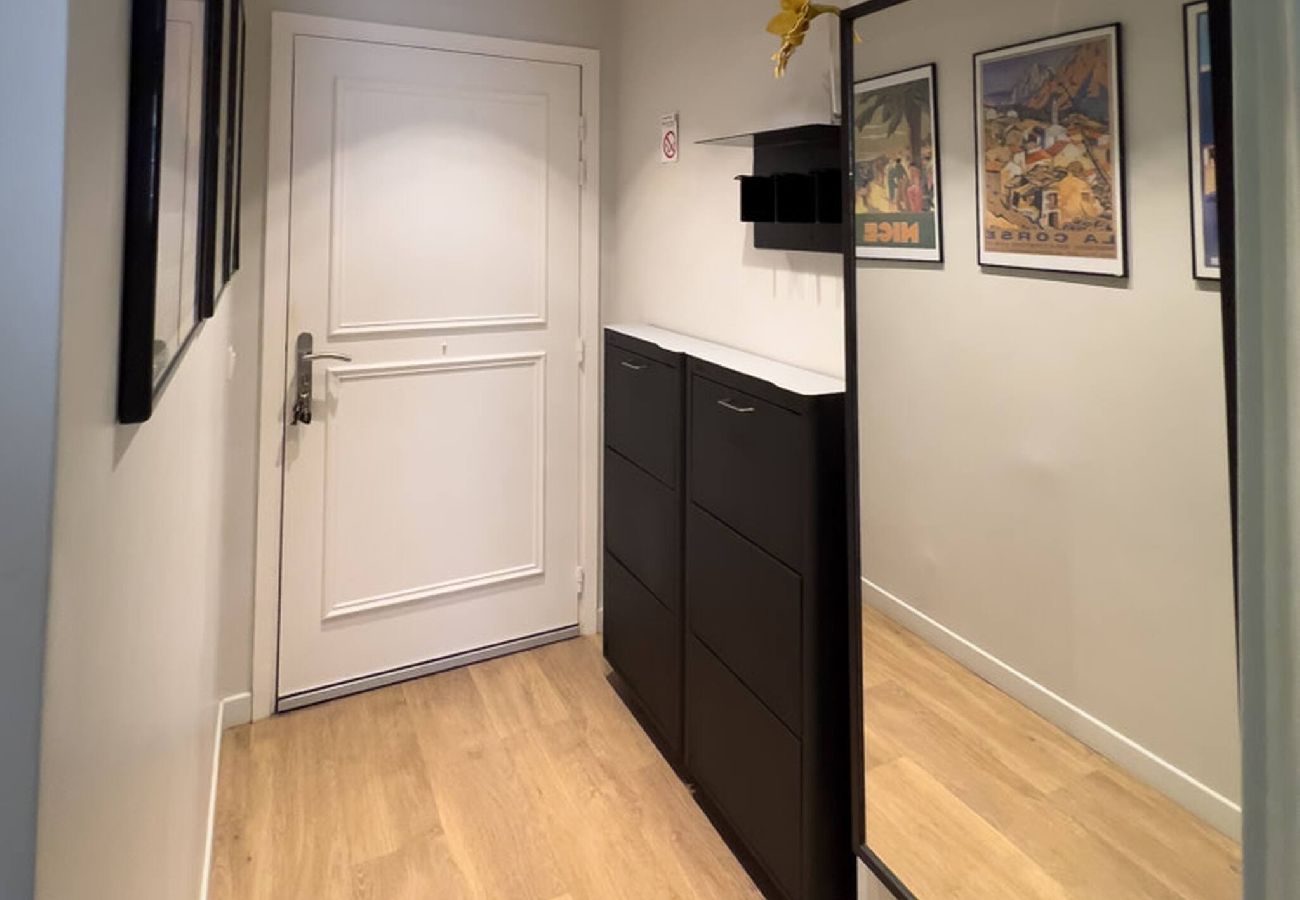 Apartment in Antibes - WIL SUNSET PATIO VAUBAN