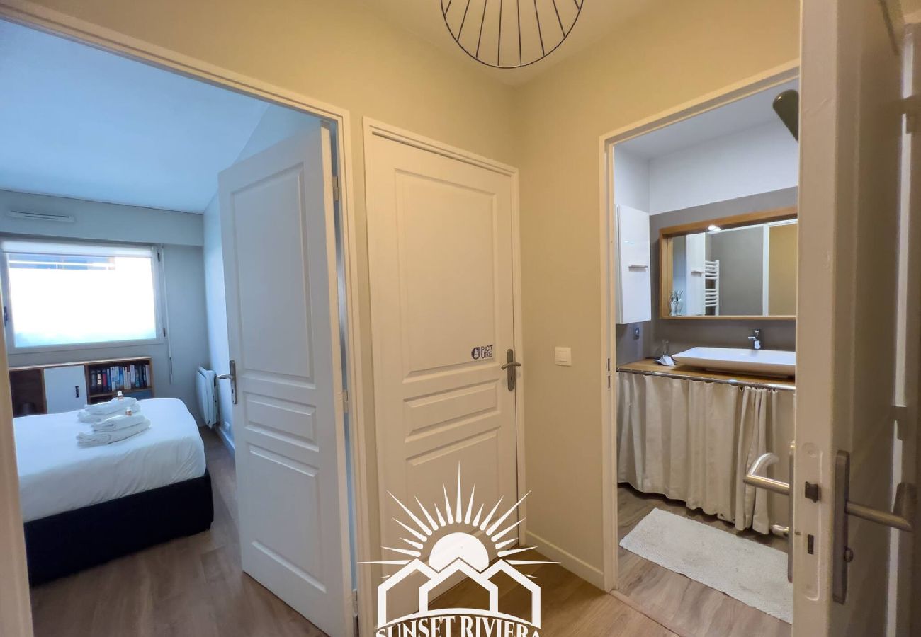 Apartment in Antibes - WIL SUNSET PATIO VAUBAN