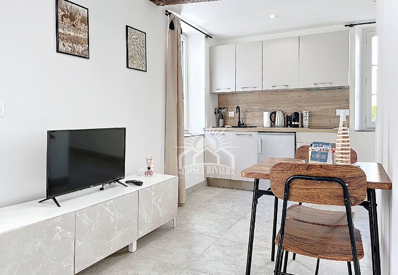 Apartment in Valbonne - GUI SUNSET THE LAVENDER NEST III