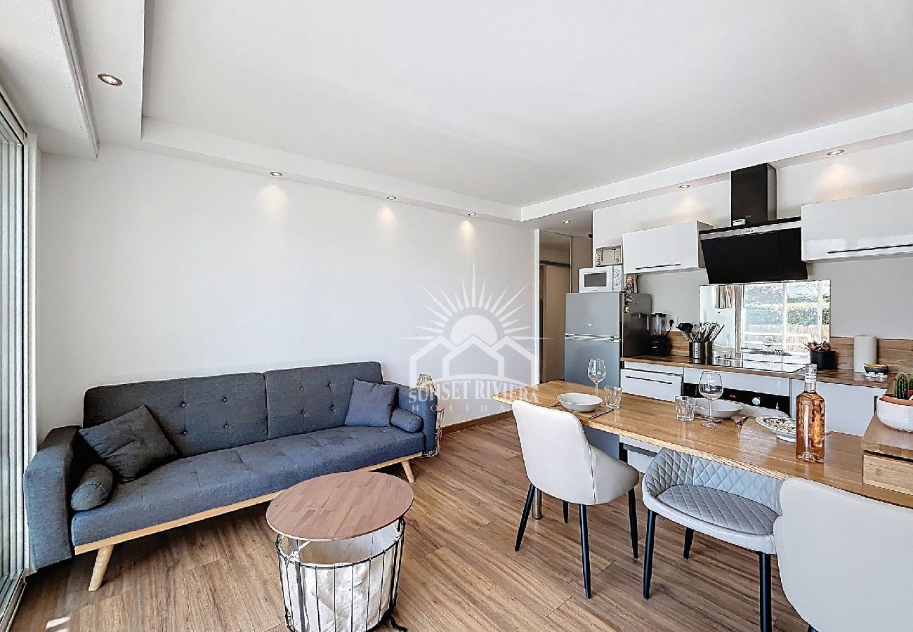 Apartment in Antibes - TAL SUNSET LE TROPIQUE
