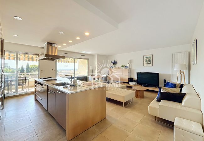 Apartment in Antibes - BIN DOLCE VITA