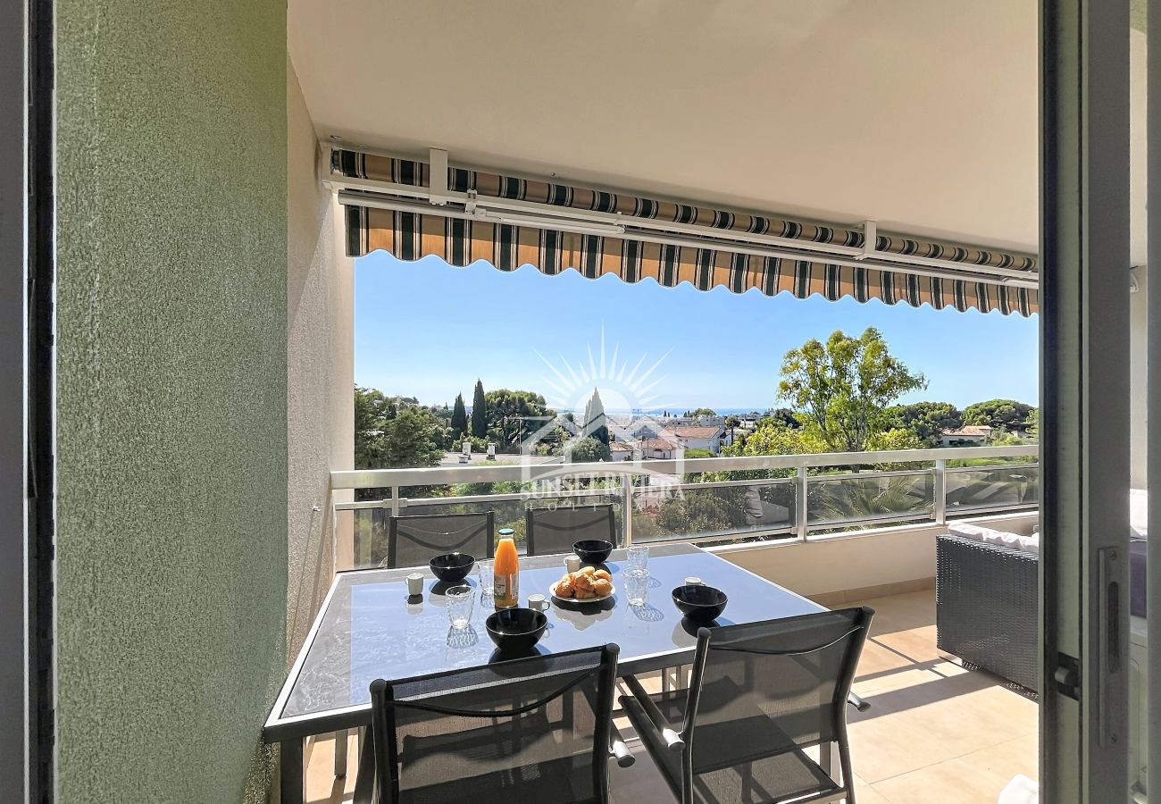 Apartment in Antibes - BIN DOLCE VITA
