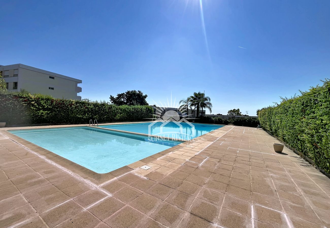 Apartment in Antibes - BIN DOLCE VITA