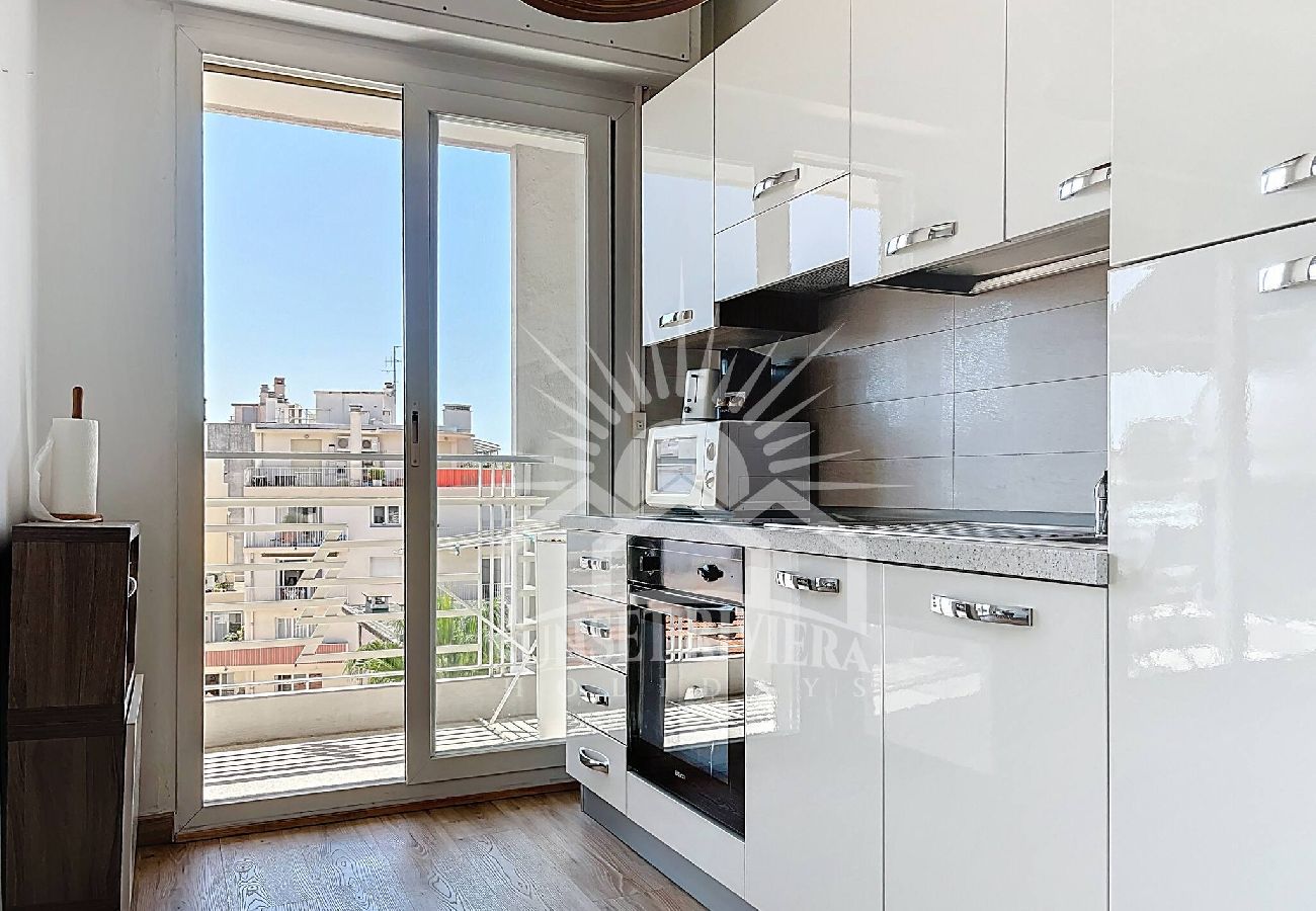 Apartment in Antibes - MAL SUNSET L´AIGLON