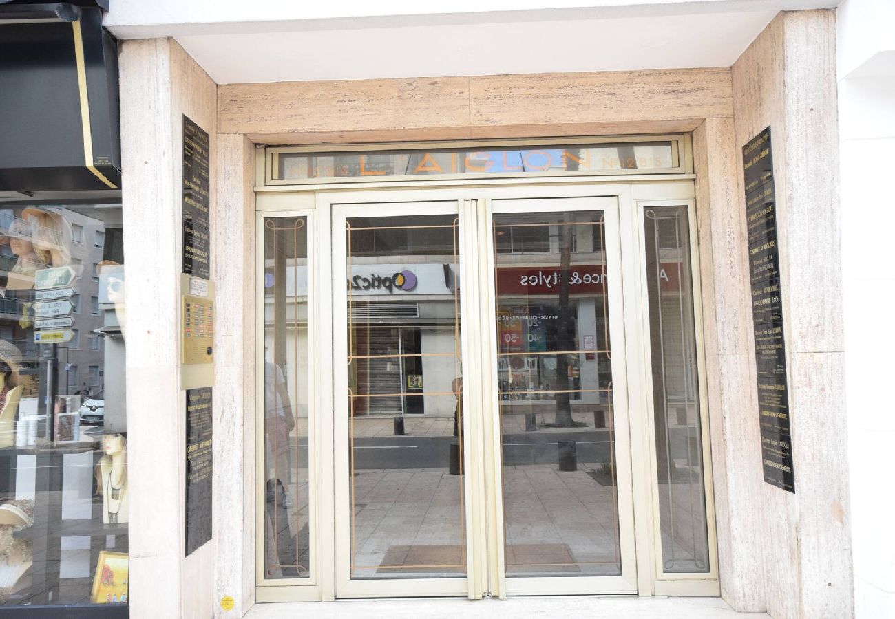 Apartment in Antibes - MAL SUNSET L´AIGLON