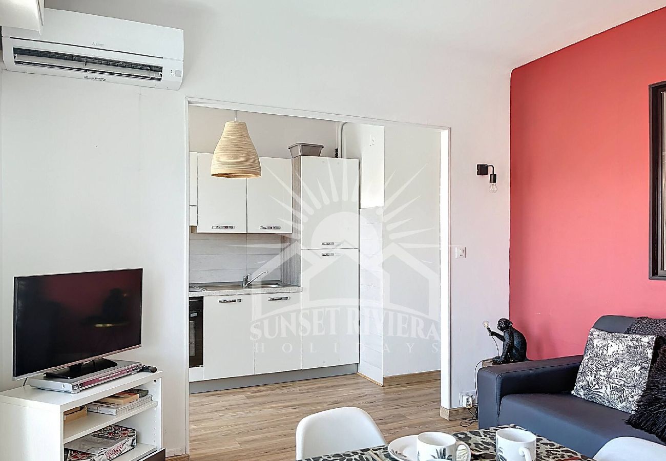 Apartment in Antibes - MAL SUNSET L´AIGLON