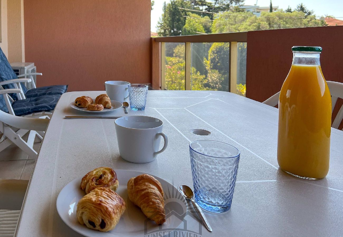 Apartment in Antibes - PON SUNSET ST LA BADINE