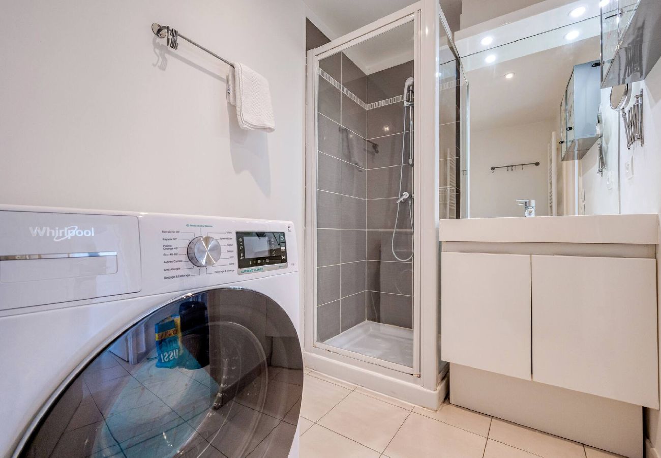 Apartment in Antibes - SZT SUNSET EDEN SQUARE