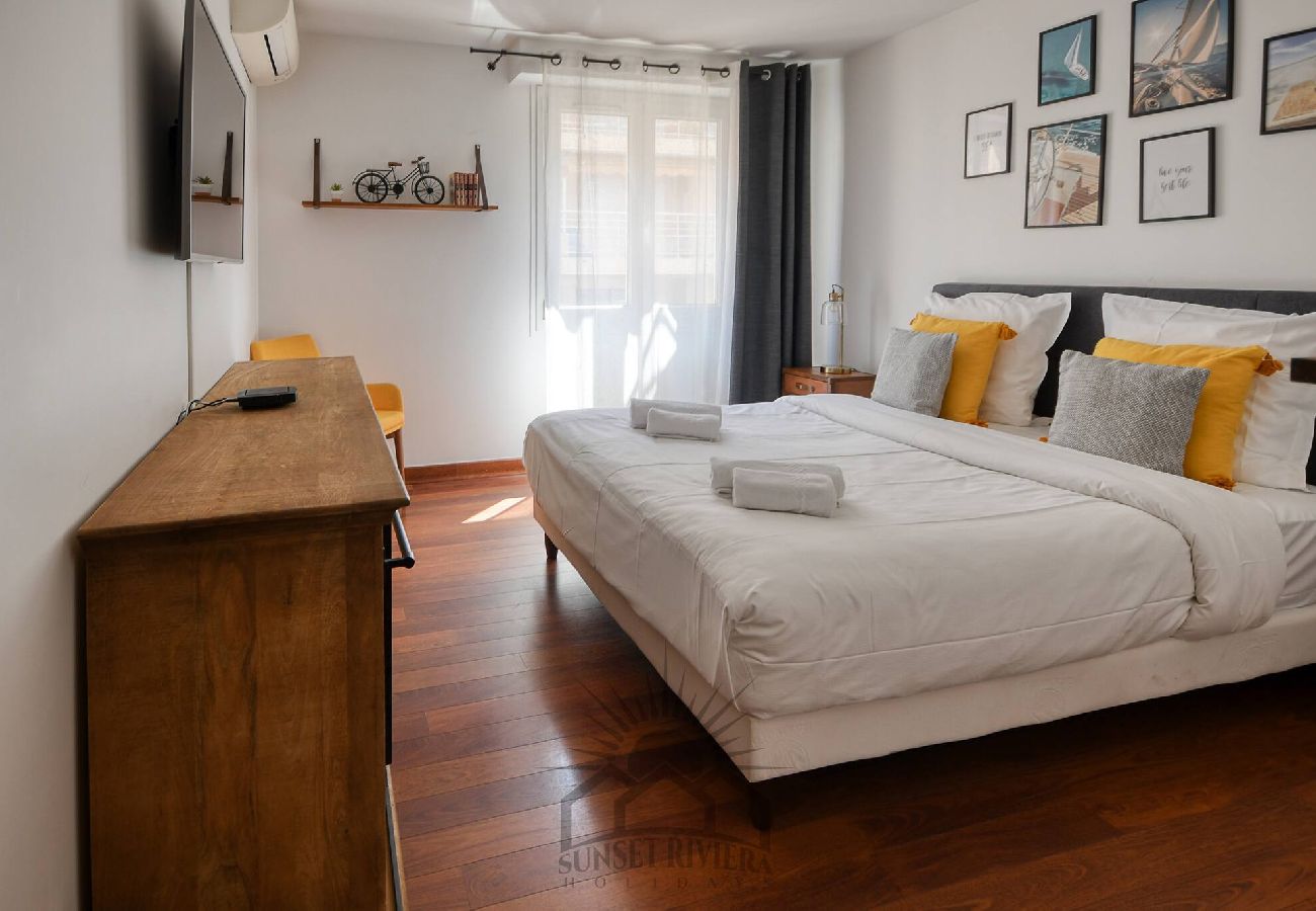 Apartment in Antibes - DAU SUNSET LE CARNOT