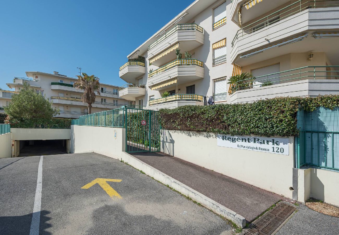 Appartement à Villeneuve-Loubet - LEN SUNSET Regent Park