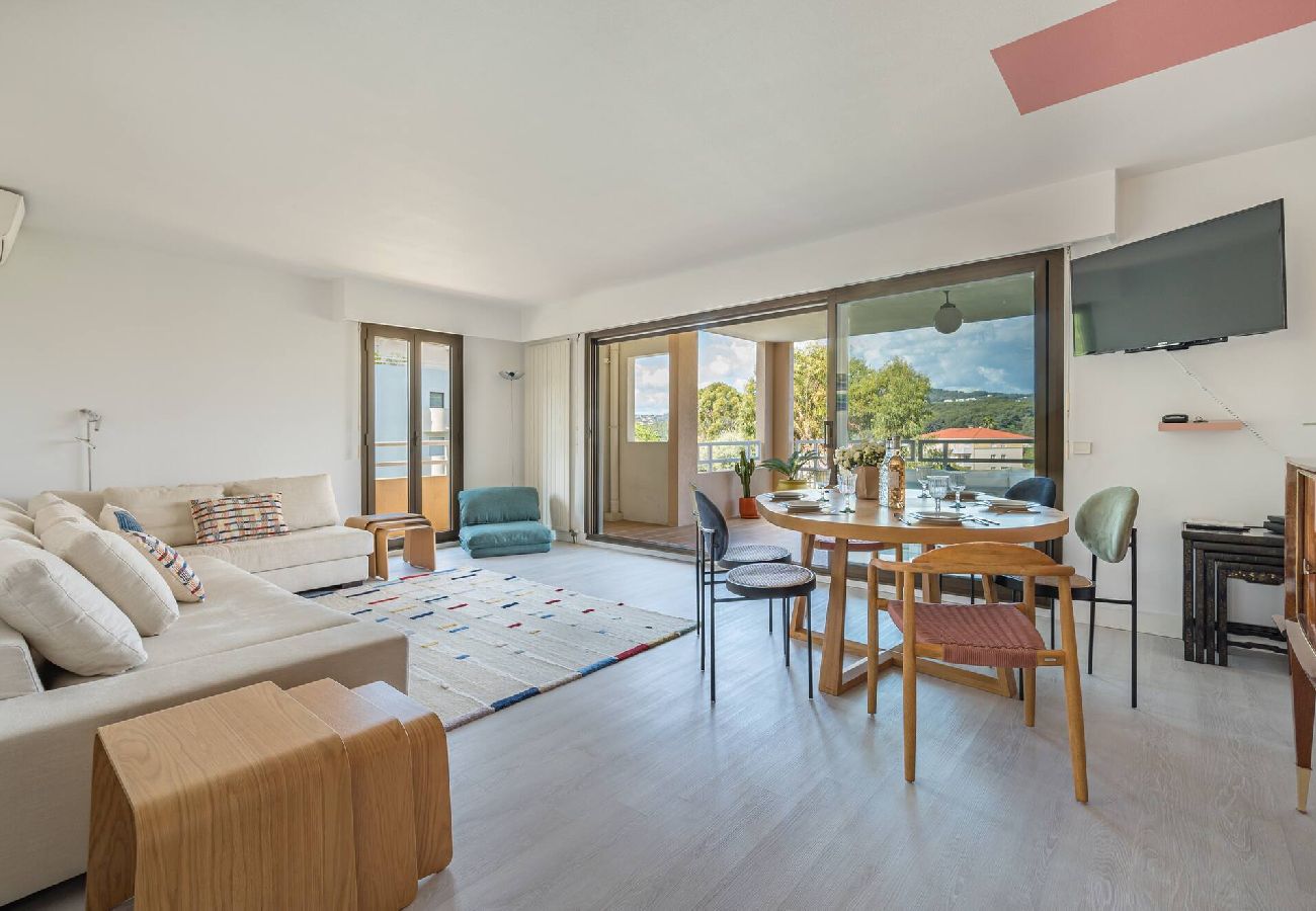 Appartement à Antibes - PAN SUNSET LE PARC