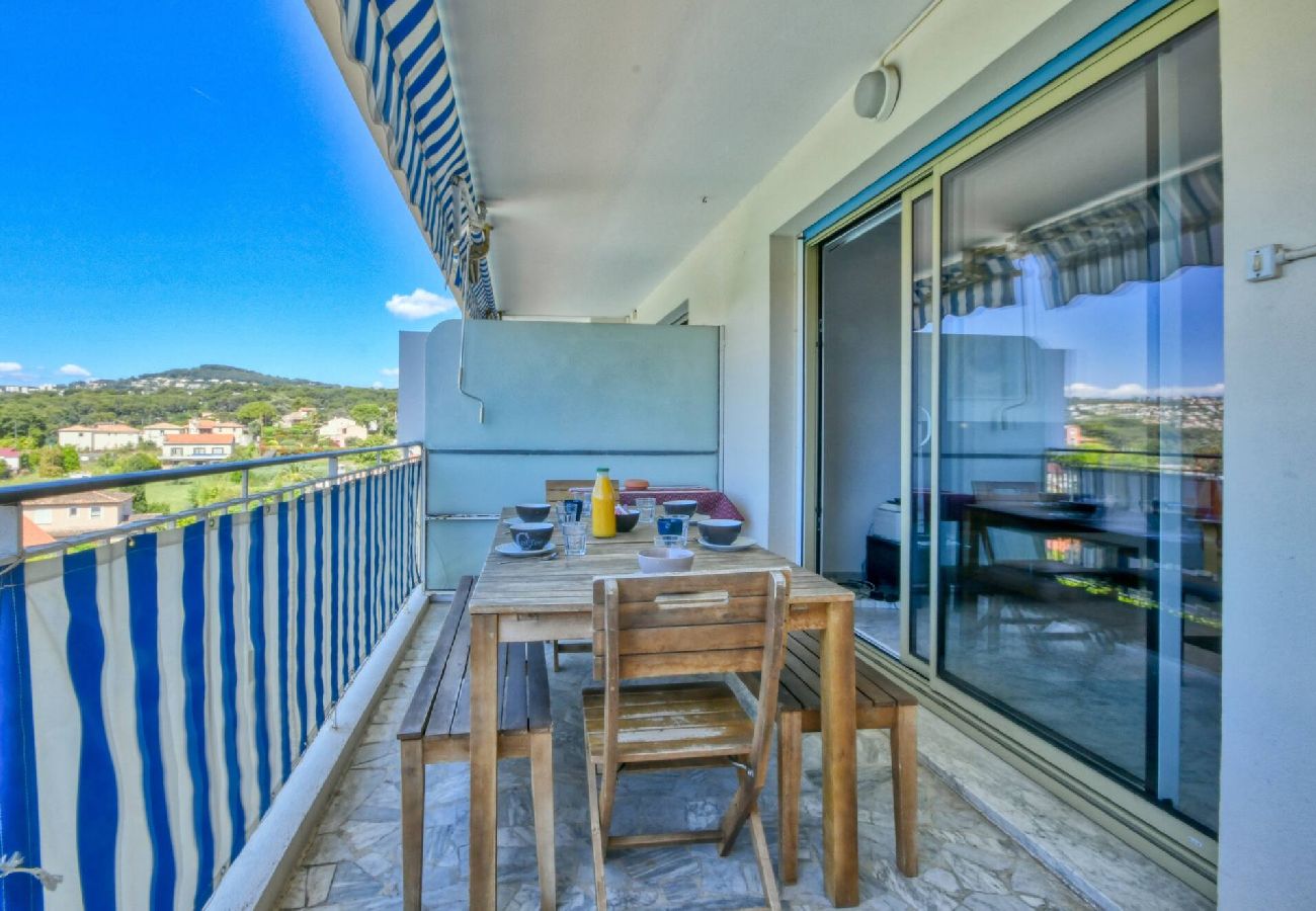 Appartement à Antibes - DUC SUNSET LA ROSERAIE