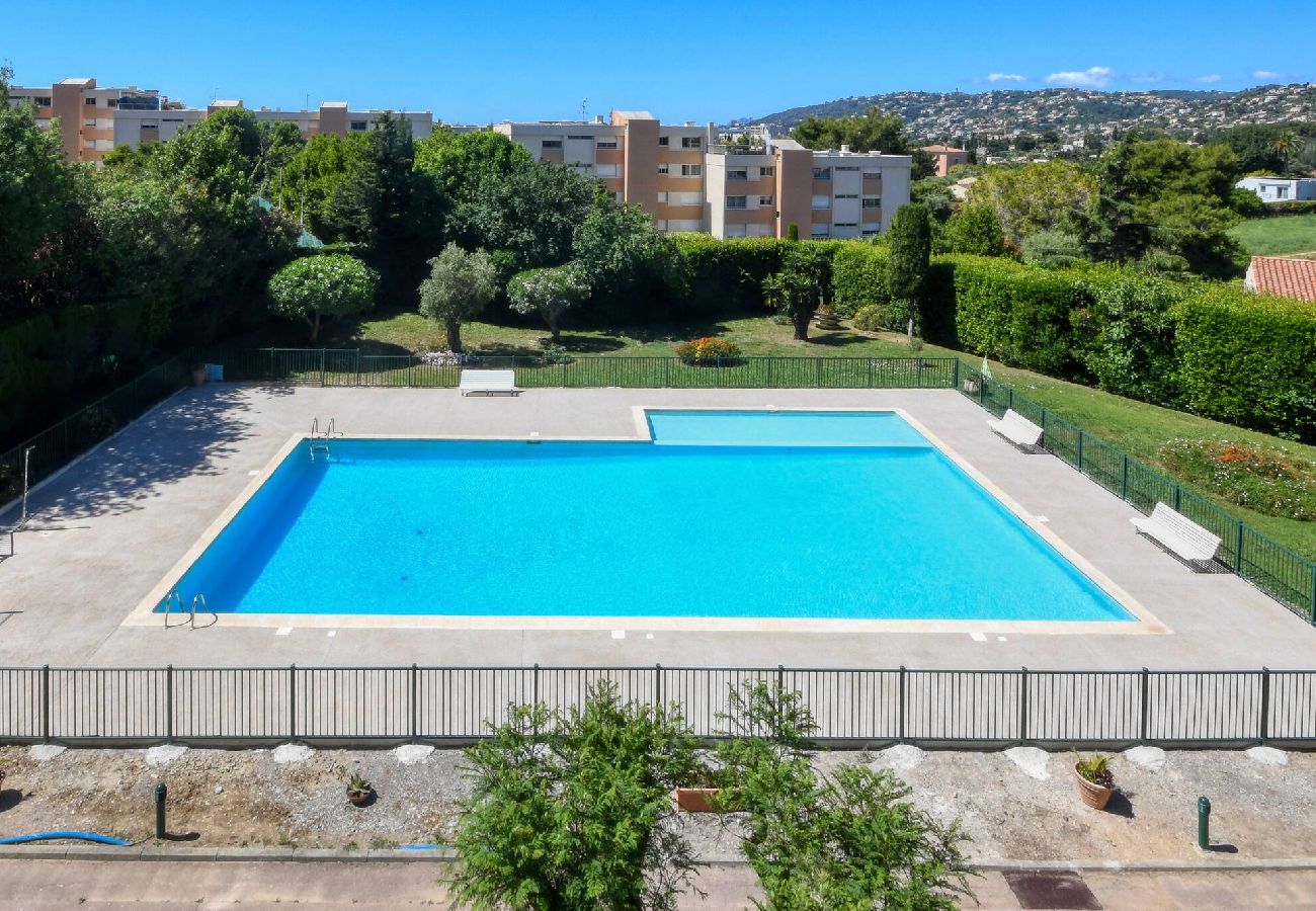 Appartement à Antibes - DUC SUNSET LA ROSERAIE
