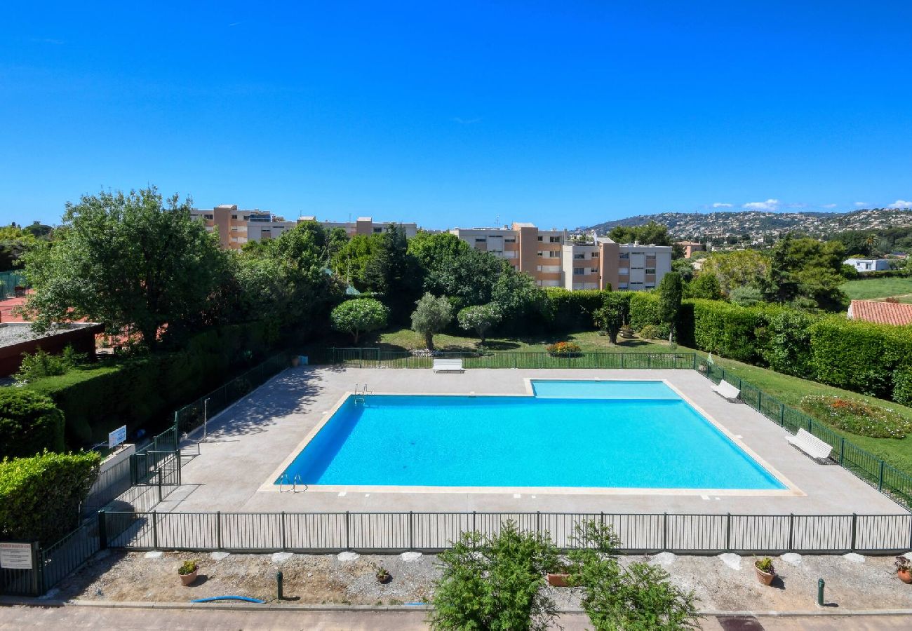 Appartement à Antibes - DUC SUNSET LA ROSERAIE