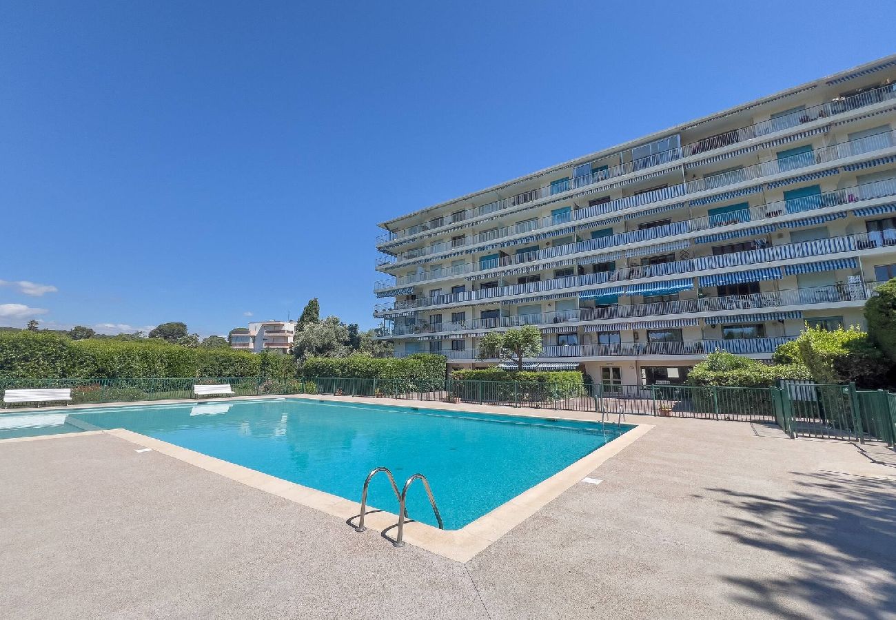 Appartement à Antibes - DUC SUNSET LA ROSERAIE