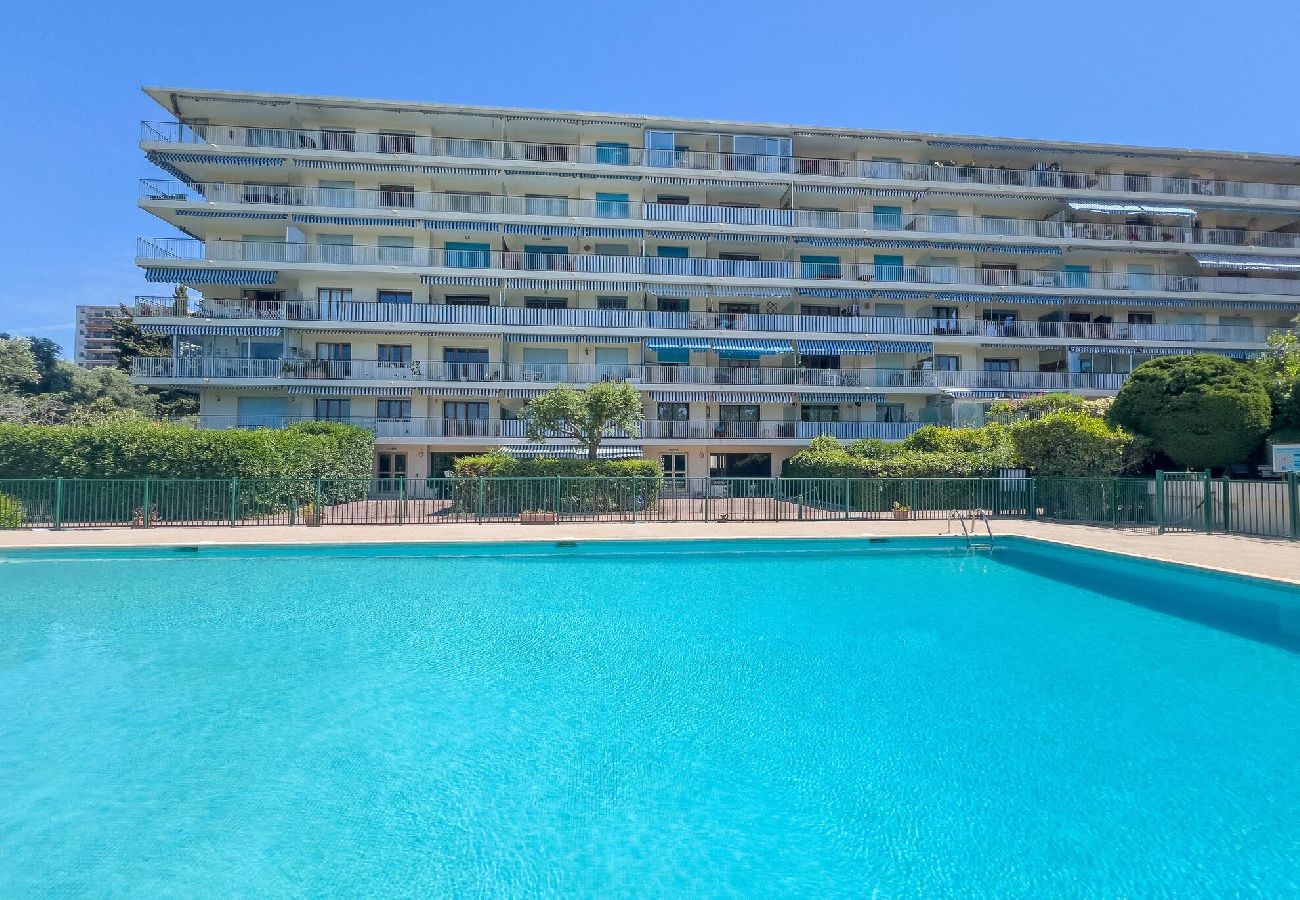 Appartement à Antibes - DUC SUNSET LA ROSERAIE