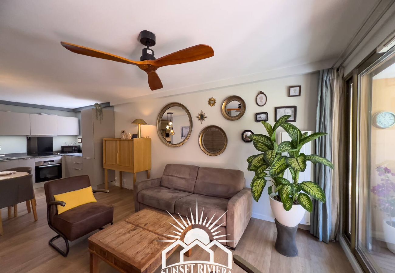 Appartement à Antibes - WIL SUNSET PATIO VAUBAN
