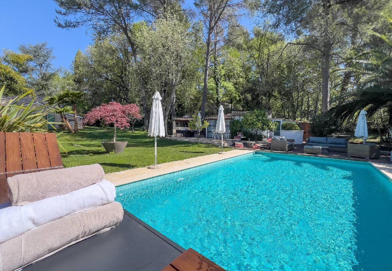 Maison à Roquefort-les-Pins - MAR LA CIGALIERE
