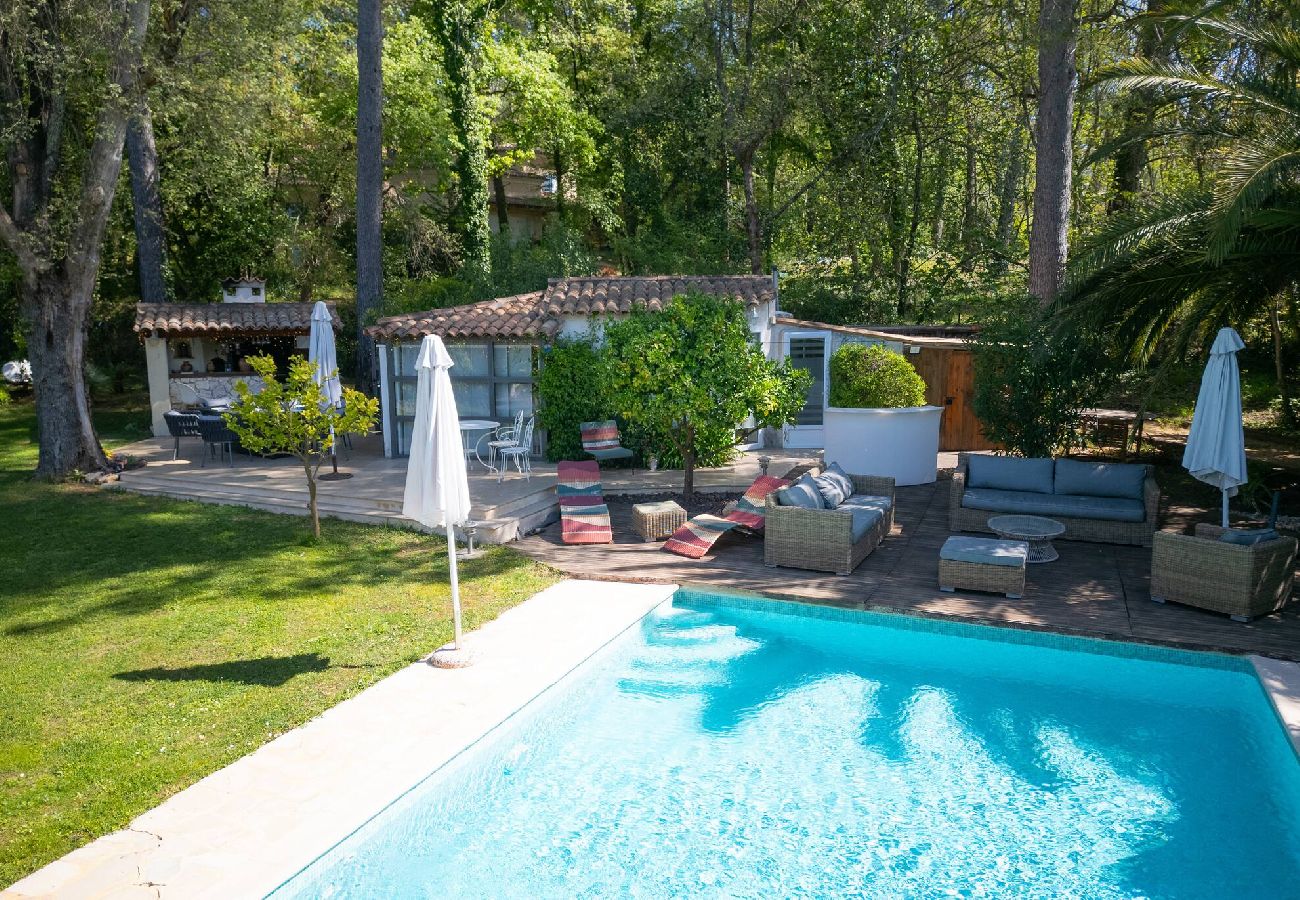 Maison à Roquefort-les-Pins - MAR LA CIGALIERE