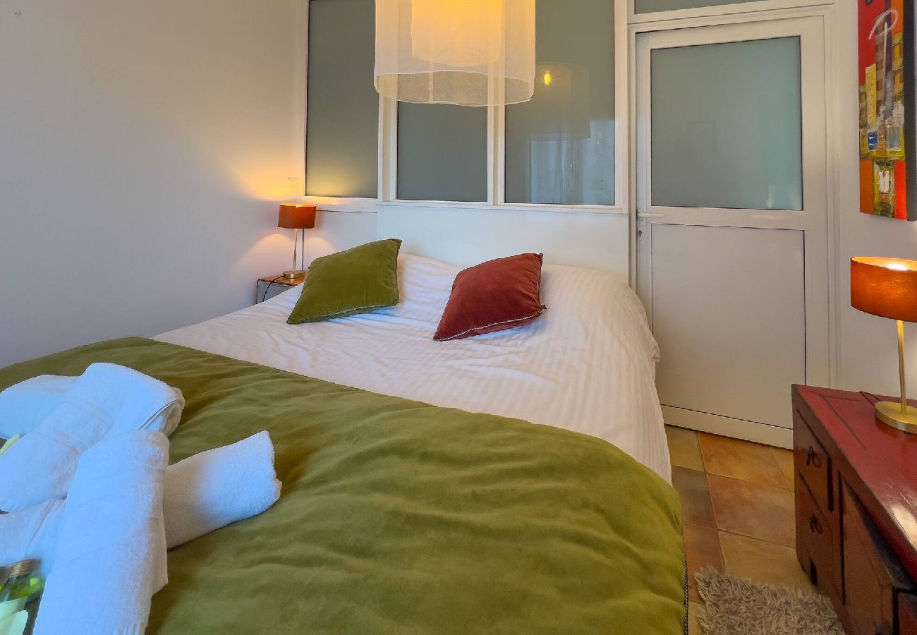 Maison à Roquefort-les-Pins - MAR LA CIGALIERE