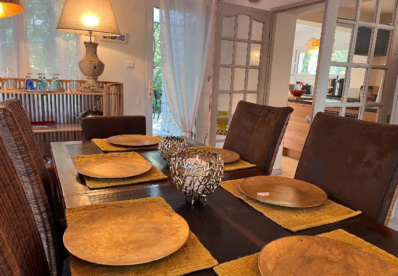 Maison à Roquefort-les-Pins - MAR LA CIGALIERE