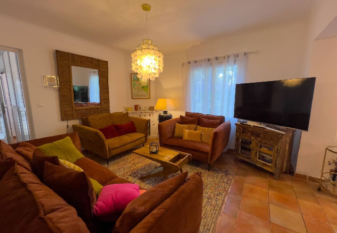 Maison à Roquefort-les-Pins - MAR LA CIGALIERE