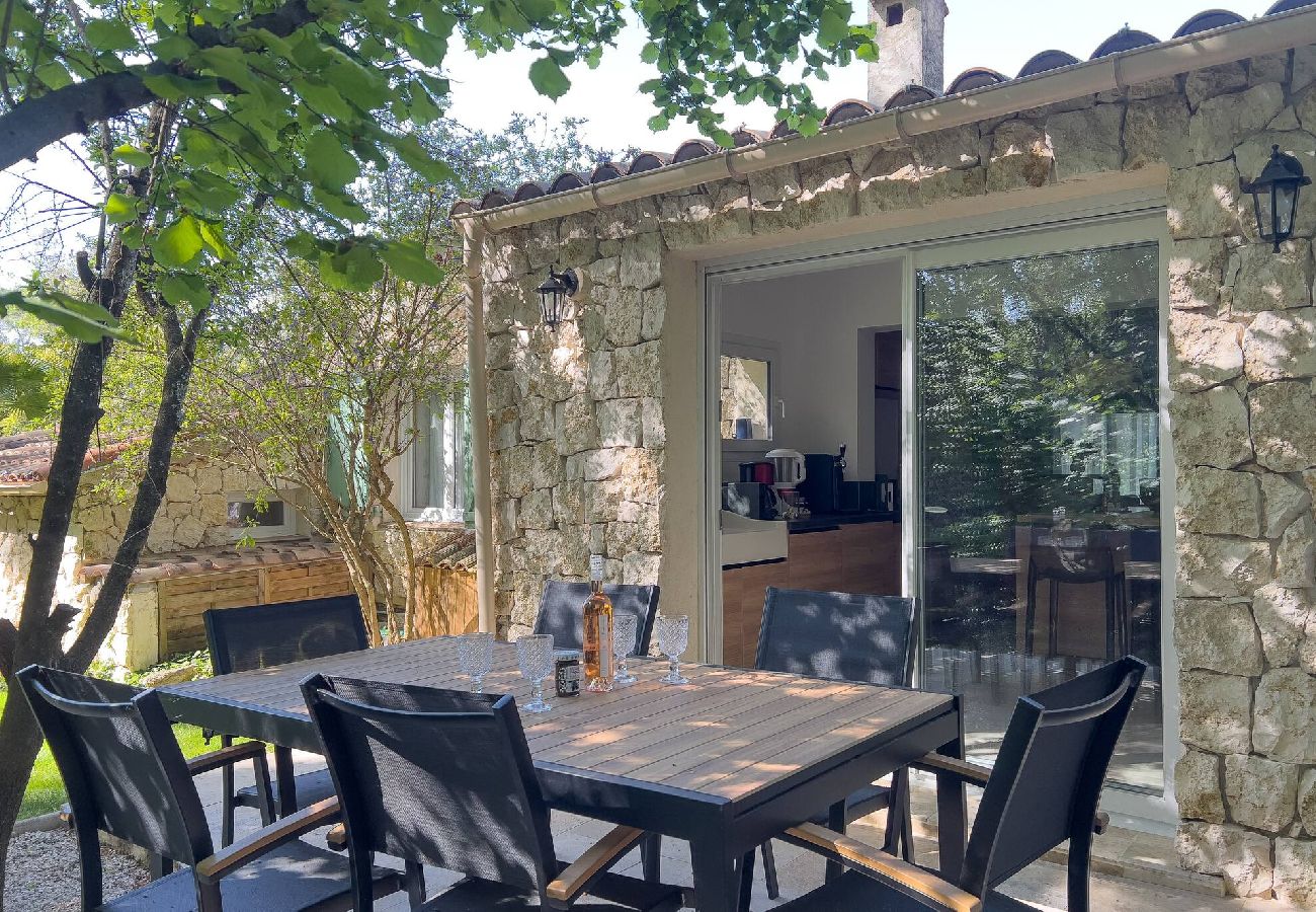 Maison à Roquefort-les-Pins - MAR LA CIGALIERE