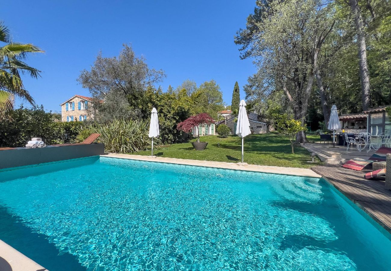 Maison à Roquefort-les-Pins - MAR LA CIGALIERE