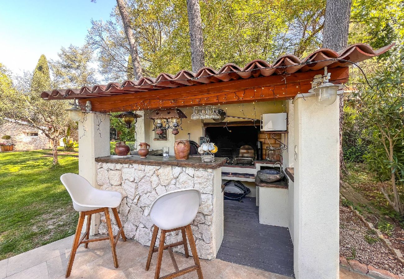 Maison à Roquefort-les-Pins - MAR LA CIGALIERE