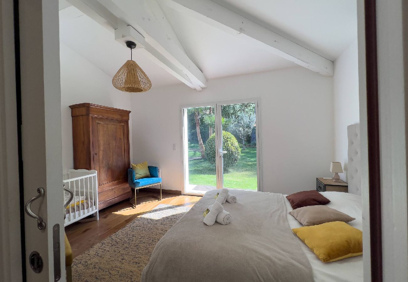 Maison à Roquefort-les-Pins - MAR LA CIGALIERE