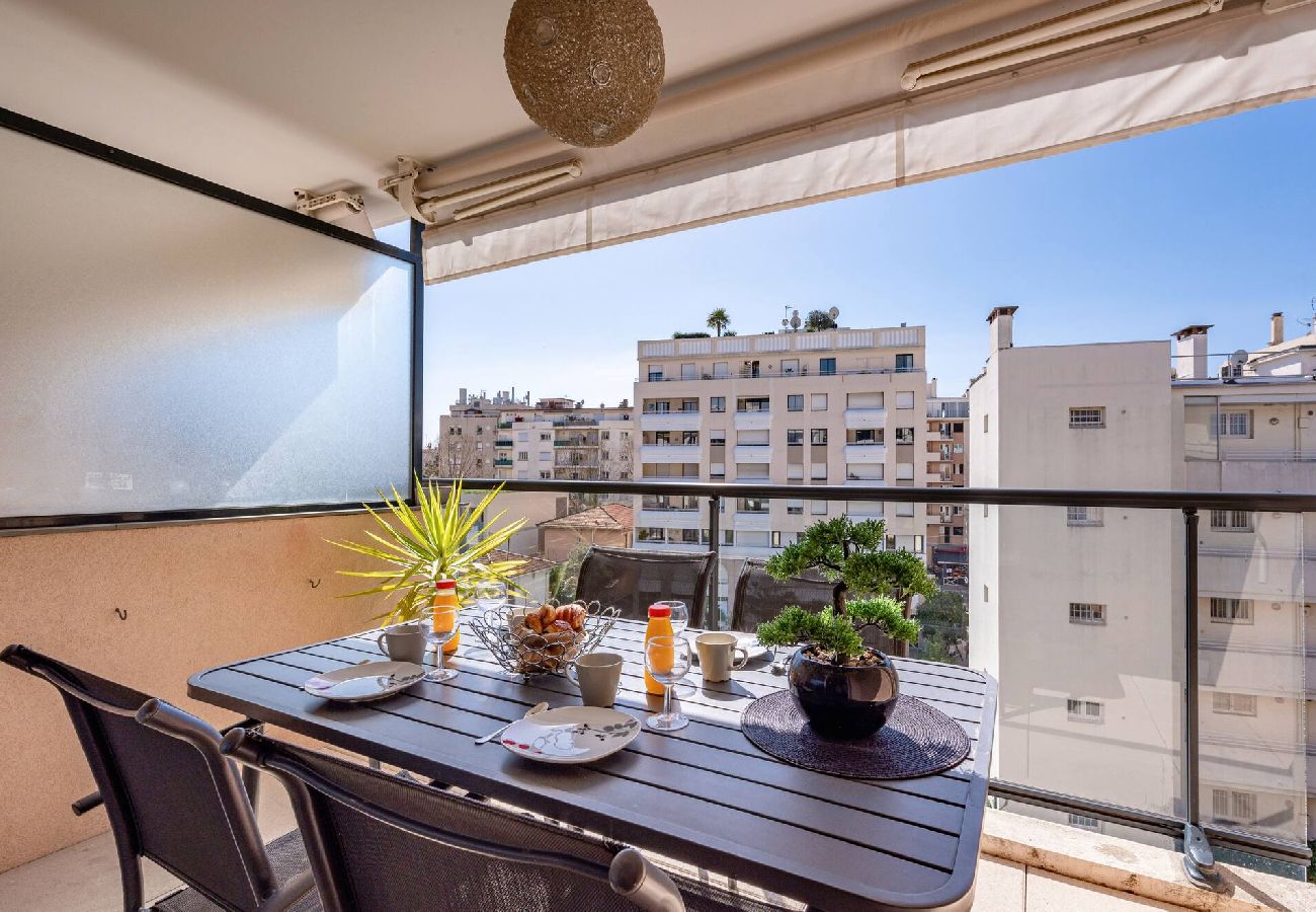 Appartement à Antibes - SZT SUNSET EDEN SQUARE