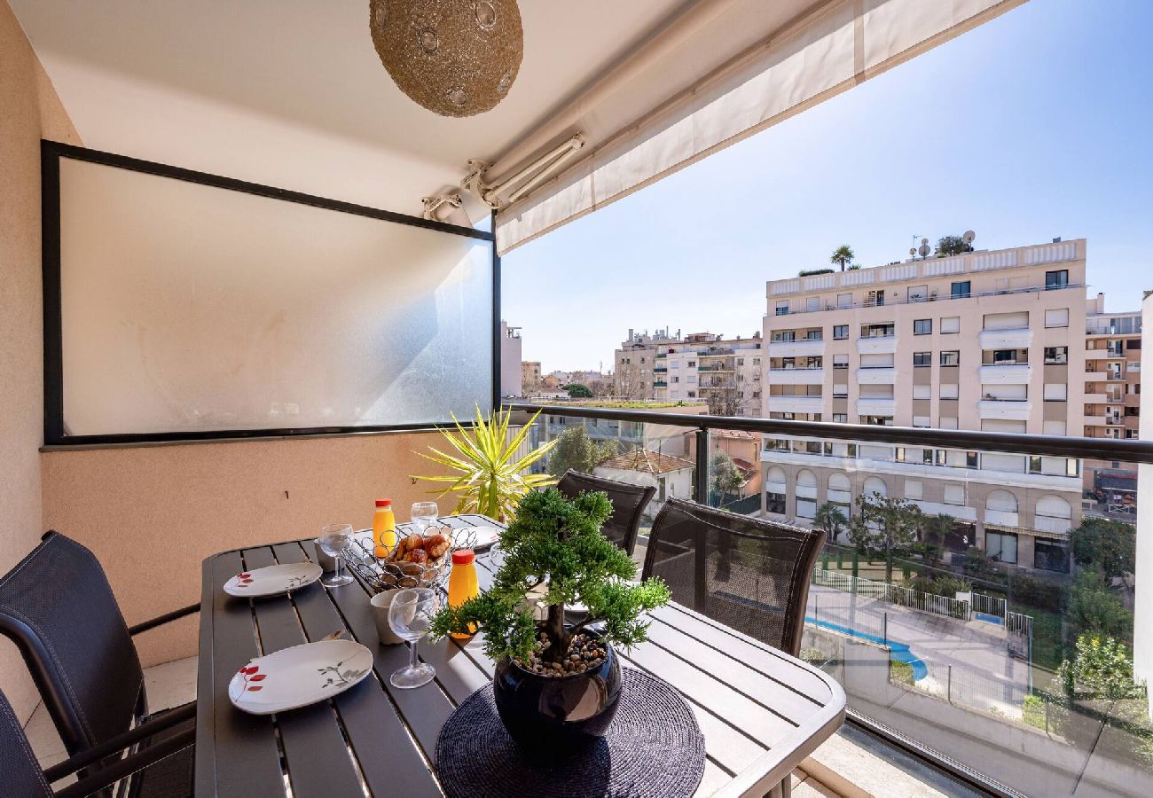 Appartement à Antibes - SZT SUNSET EDEN SQUARE